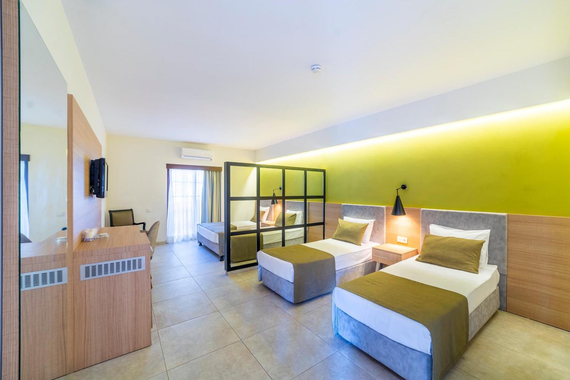Queen'S Park Goynuk Hotel ケメル エクステリア 写真