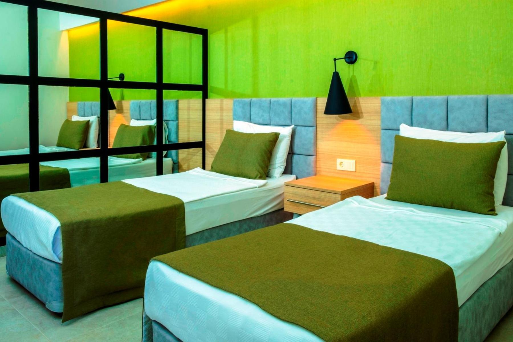 Queen'S Park Goynuk Hotel ケメル 部屋 写真