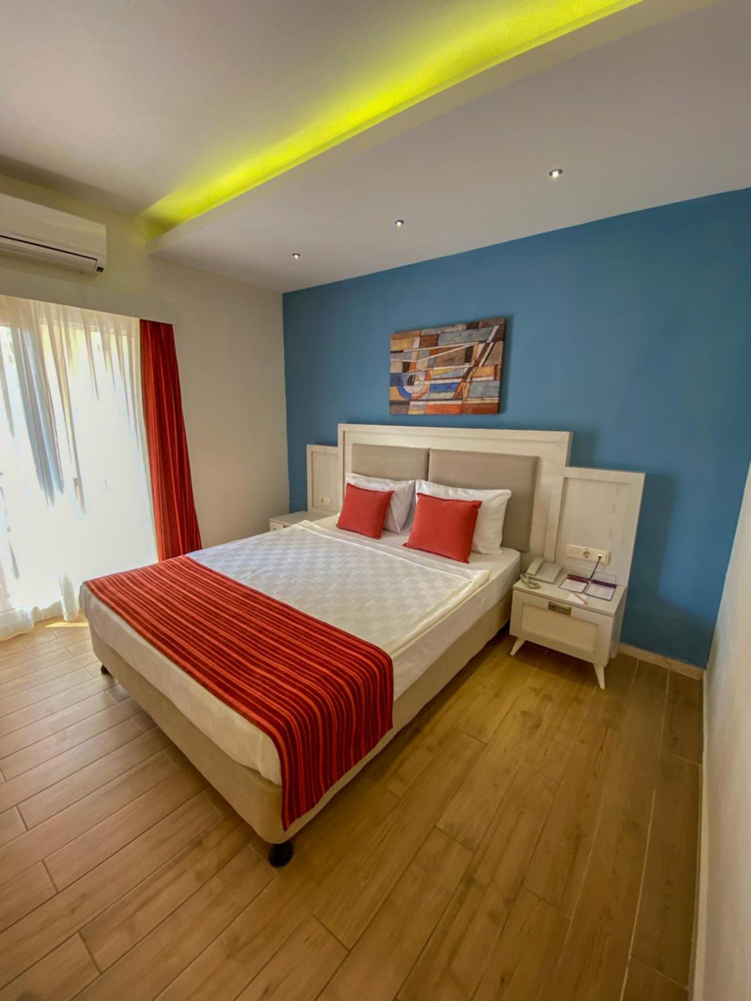 Queen'S Park Goynuk Hotel ケメル 部屋 写真